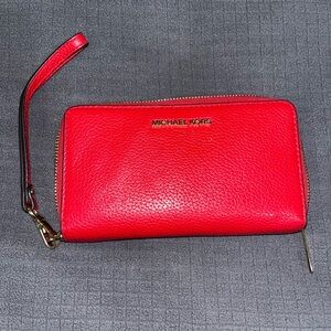 Excellent condition Michael Kors Red Zippy Wallet